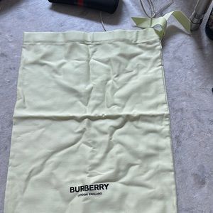 Burberry dust bag
